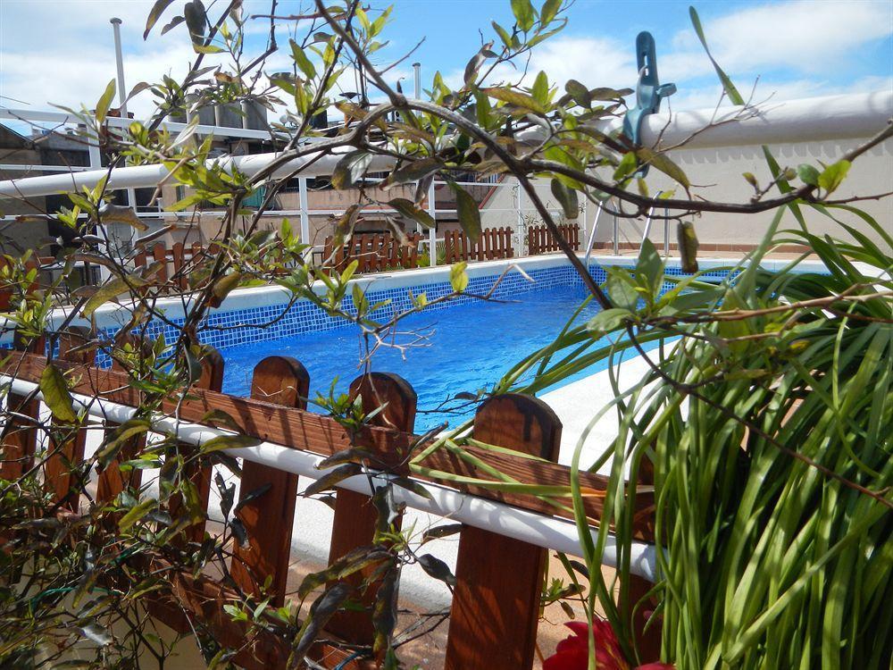 Hostal Vila Del Mar โยเรตเดมาร์ ภายนอก รูปภาพ